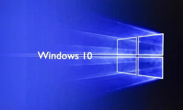 Instalez Windows 10.11,