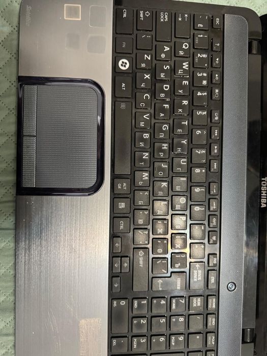 Продается ноутбук Toshiba