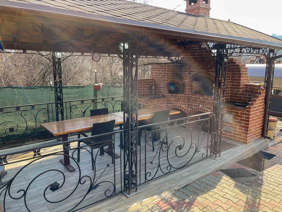 Porți, Garduri, Balustrade, Scări, Terase & Accesorii Metalice