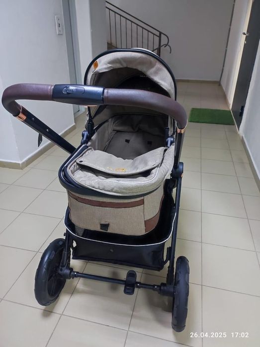 Продам Коляску люльку