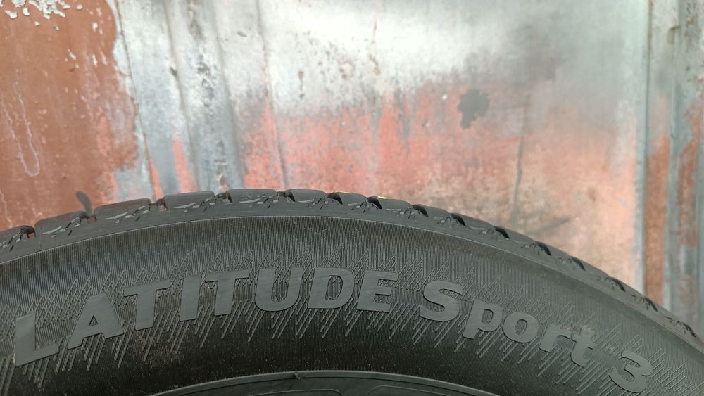 225/65/17 Michelin