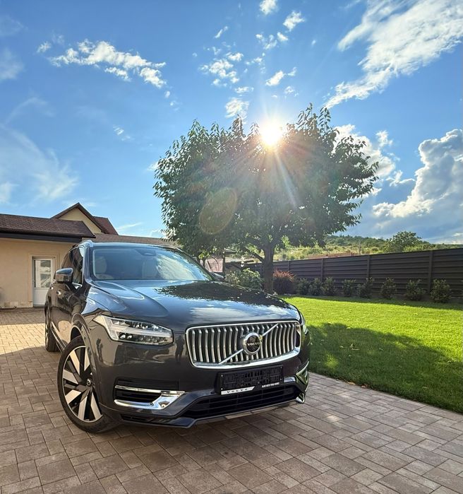 Volvo XC90 B6 AT8 AWD Plus Bright 7 Locuri
