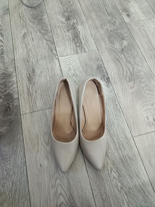 Туфли 39 размер ,в отл состоянии