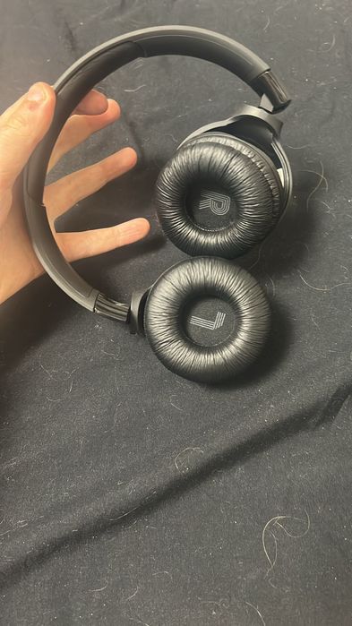 Наушники JBL 520