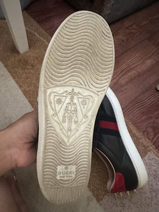 Продаеться gucci оригинал