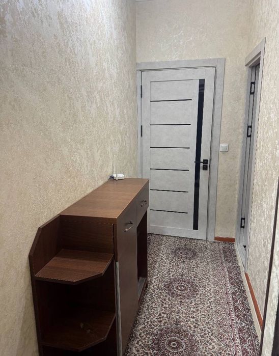 Продается рядом с метро. Чиланзар 2 кв срочно