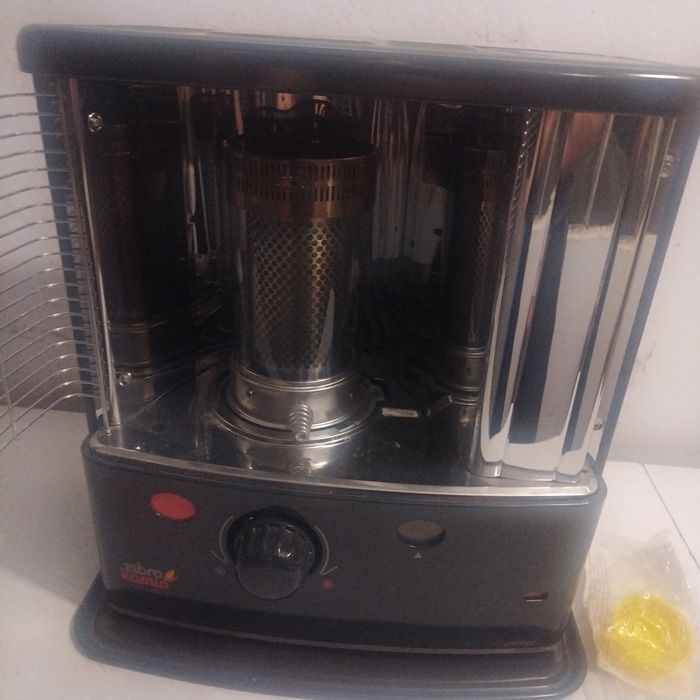 Zibro komin 2200w топлителна печка натечна ГАЗ, течен парафин, керосин
За отопление на