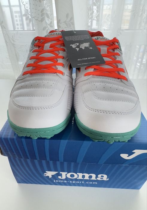 Оригинальные сороконожки Joma