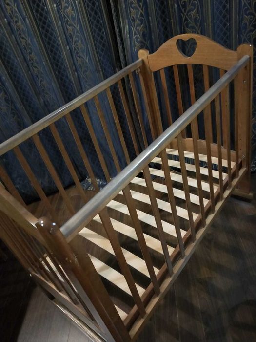 Кроватка детская