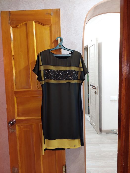 Продажа платье нарядное