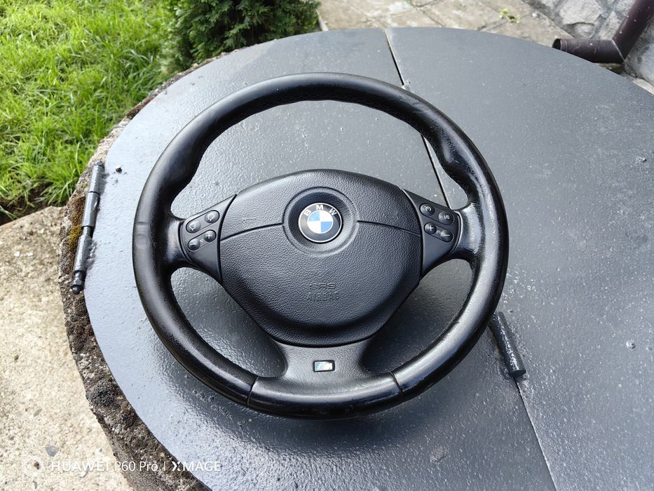 Оригинален М волан за BMW E39 FACE