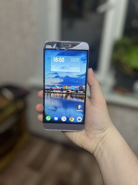 Смартфон LE2 рабочий