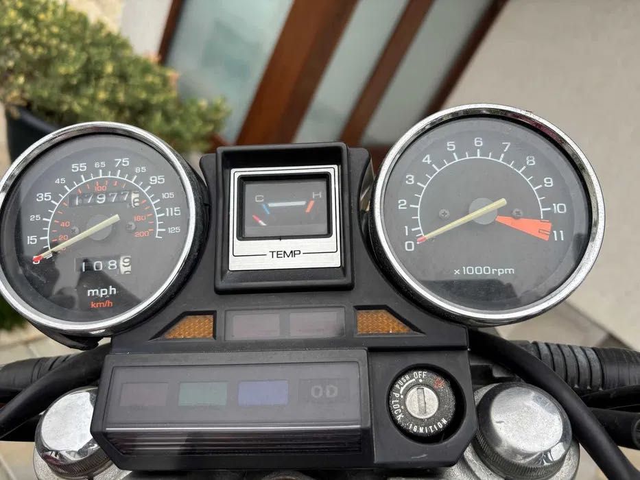 Honda VF700 Magna - chilipir -ultimul pret