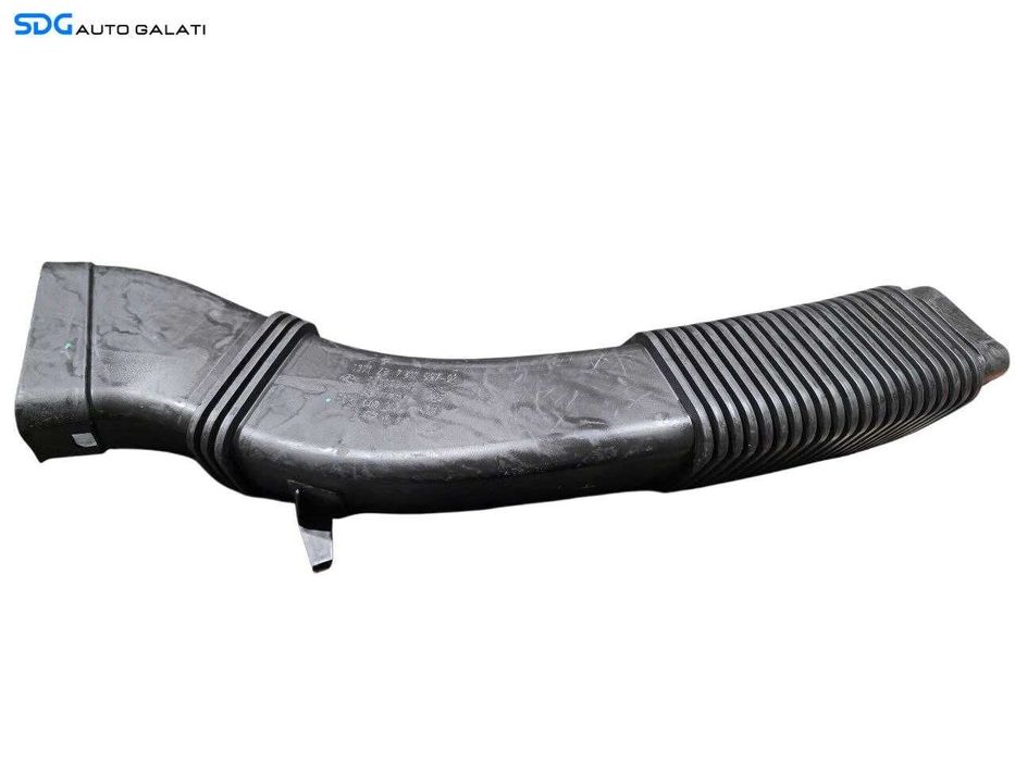 Tub Tubulatura Conducta Admisie Aer BMW Seria 5 F10 F11 2.0 D 2009 - 2017 Cod 7811597-03 1371-7811597-03 583000-15 446317-607 [N4220]