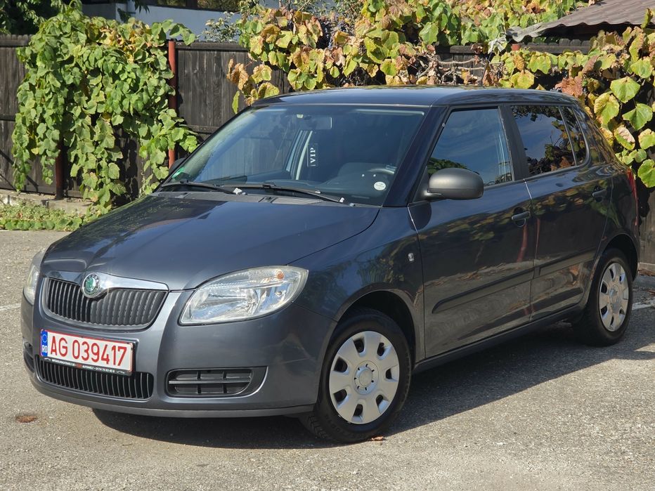 SKODA Fabia 2010 — imagine 2
