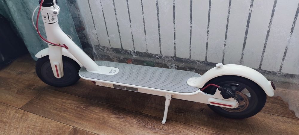 Продам электросамокат