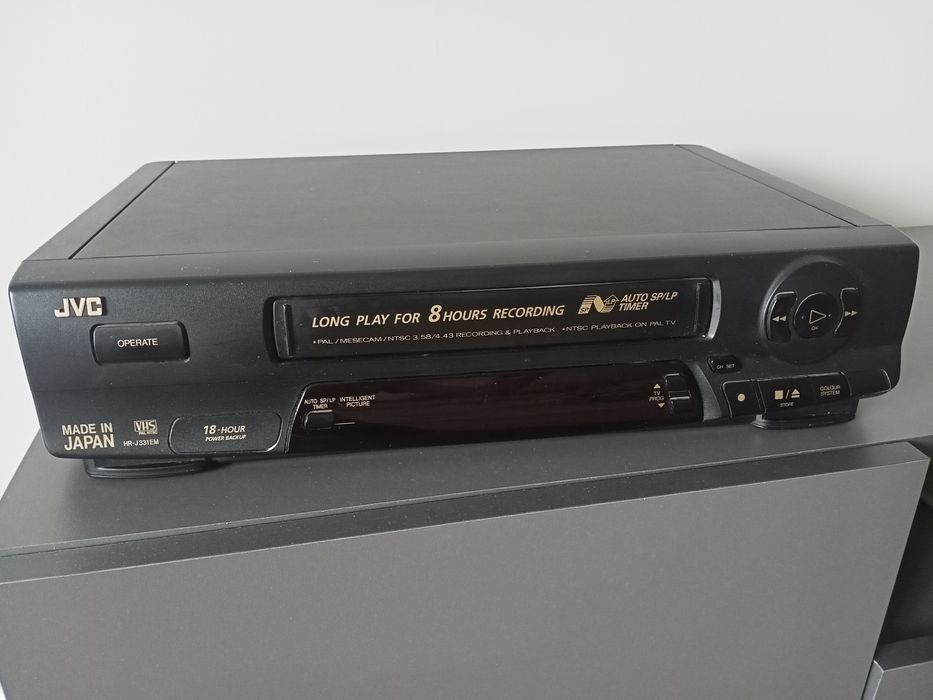 видеомагнитофон JVC. Япония