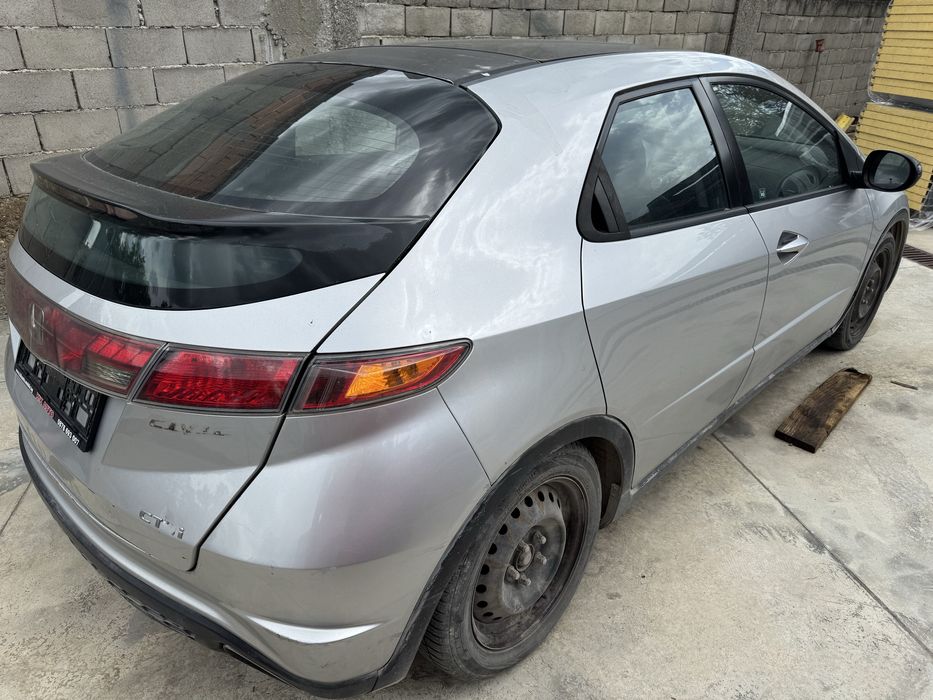 Honda Civic 8 2.2D на части