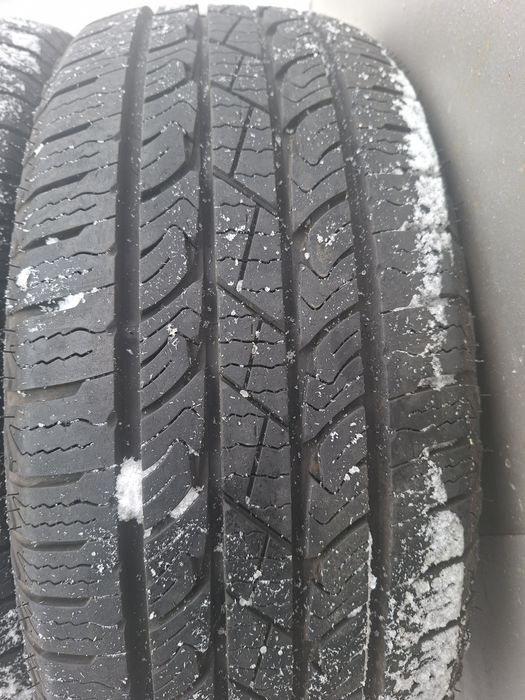 Продам шины 265/60/18