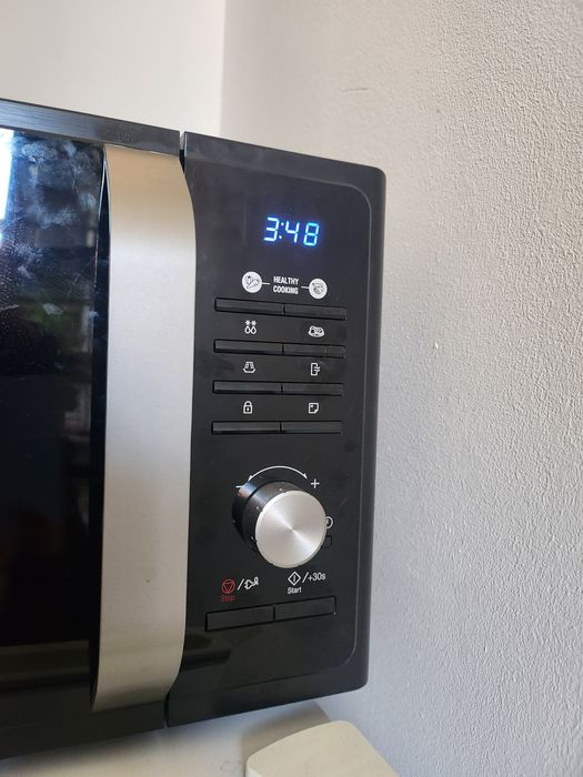 Vand cuptor cu microunde Samsung nou