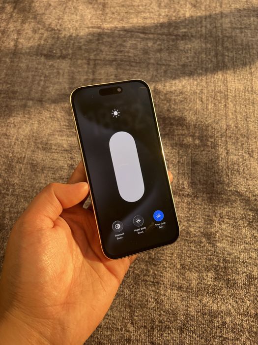 iPhone 15 Pro 128gb 100%