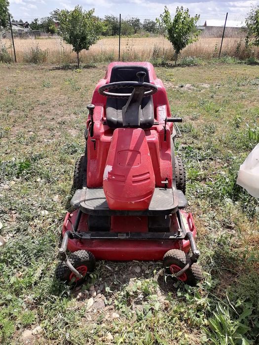 Mașină de tăiat iarba 12,5 cai