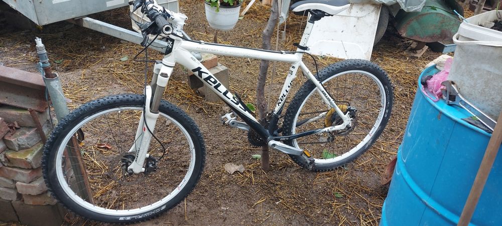 Bicicleta  adulti 26"  frane disc hidraulice