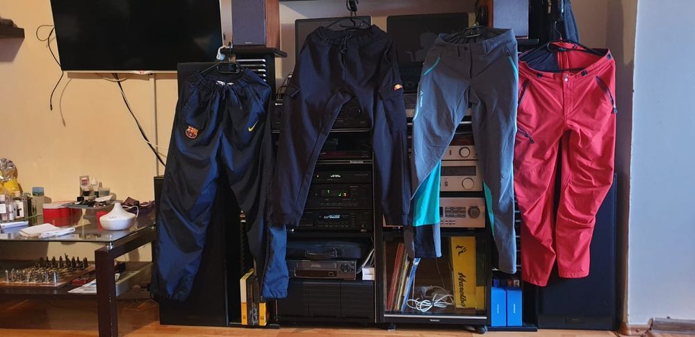 Geaca napapijri,mammut haglofs,jack,napapijri,vaude,Columbia.