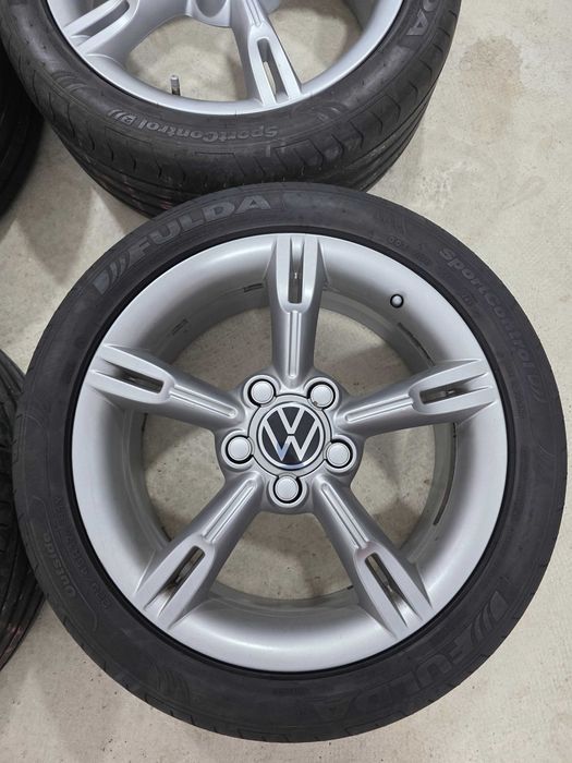 Jante 17 originale si 225 45 17 iarna  Seat Leon FR, Altea FR, VW Golf 5,6,7 Skoda Octavia Superb Audi A3 5x112 57.1