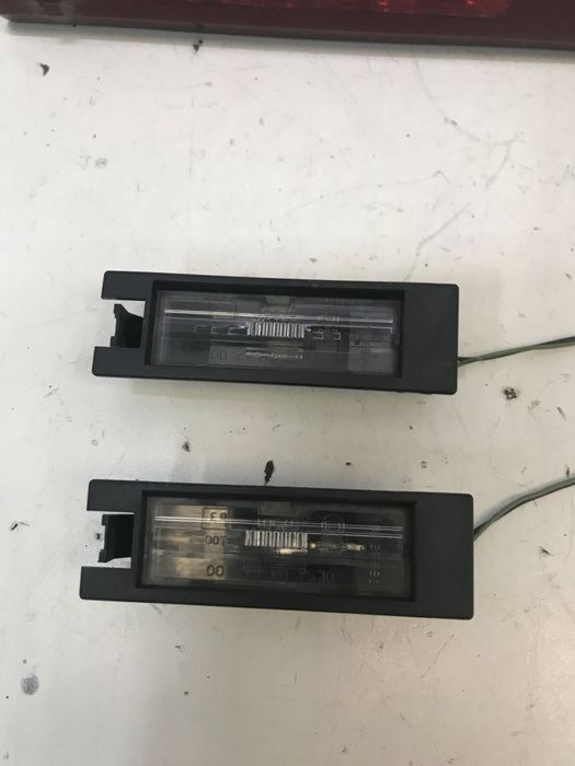 Lampa lampi stop frana auxiliar numar Opel Corsa D Astra H Originale