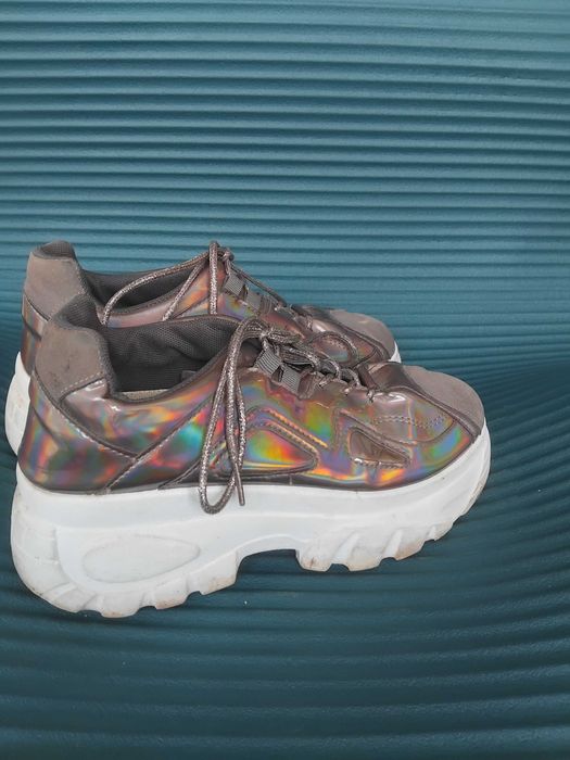 Дамски Маратонки