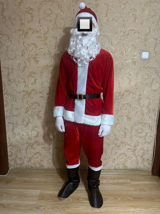 Продается костюм деда мороза и Снегурочки