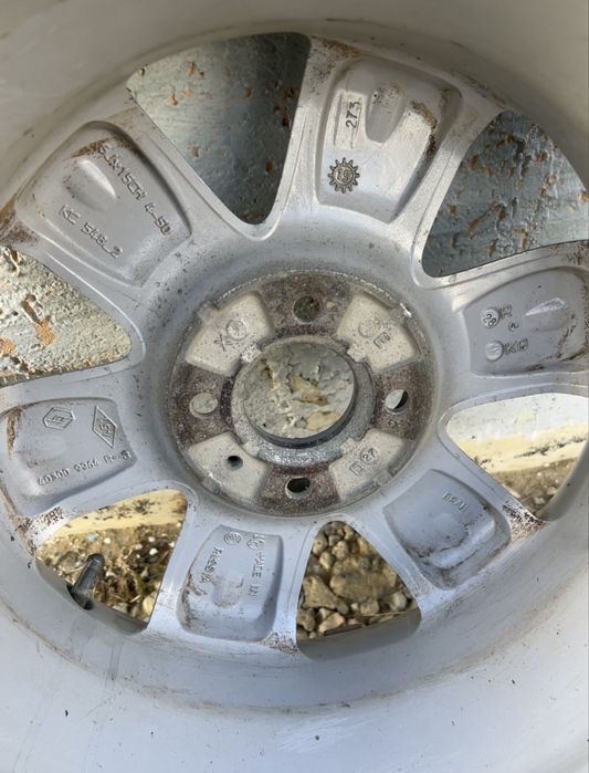 Титан Ларгус R15 4x100