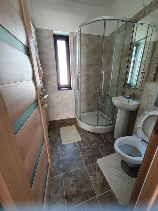 Inchiriez apartament 3 camere/Voluntari/ Matei Millo/ loc parcare + boxa