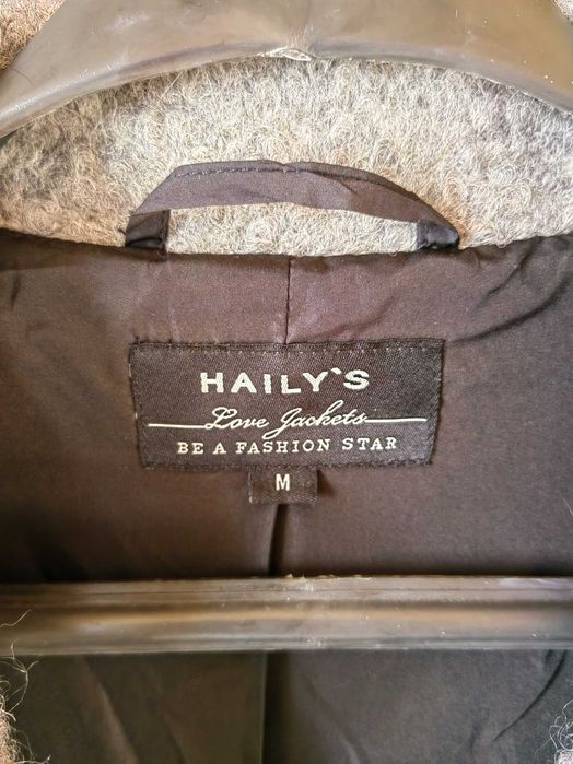 Дамско сиво палто hailys