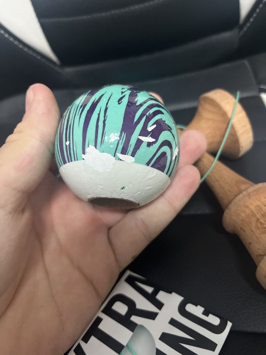 Vand kendama sweets grain split laser tag cu extra string