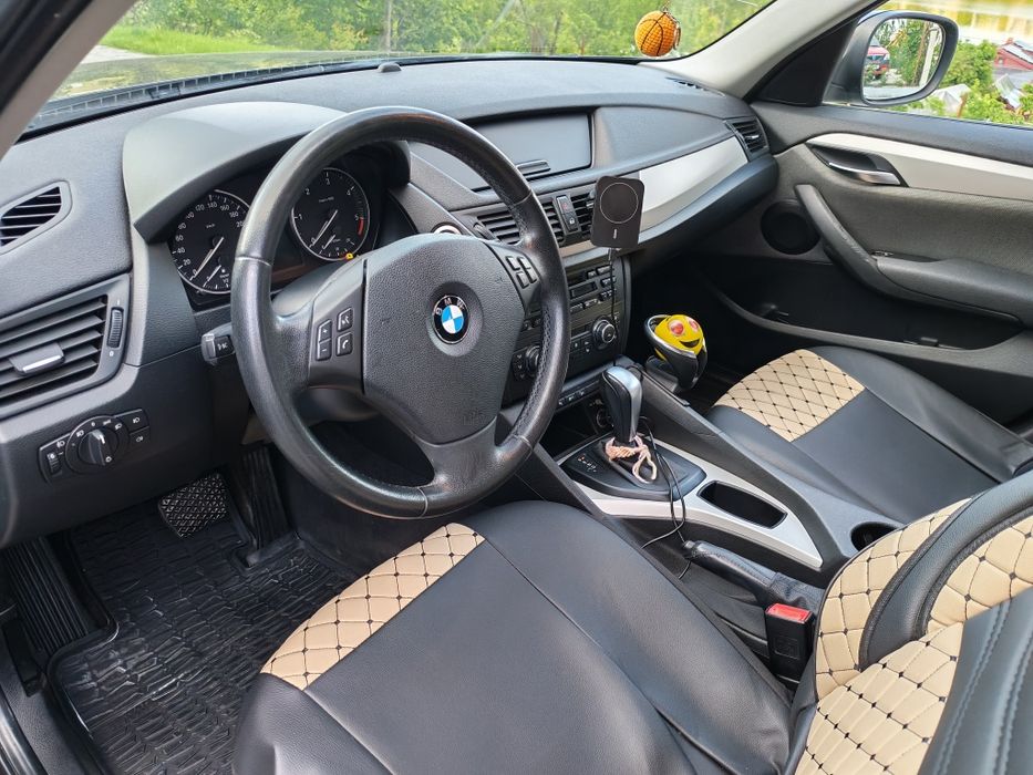 Vând BMW X1, X-Drive!