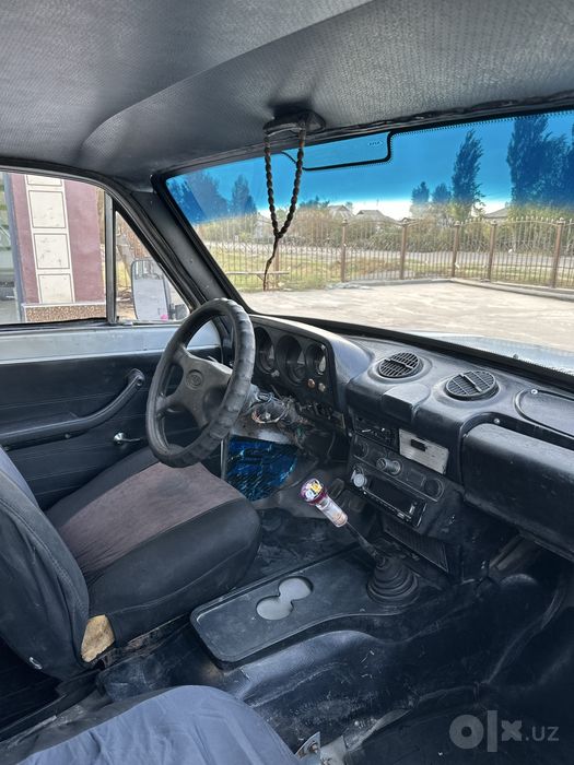 Vaz 2121 NIVA Sotiladi