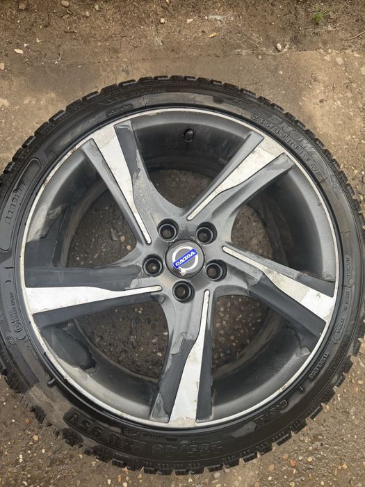 Vand jante Volvo
