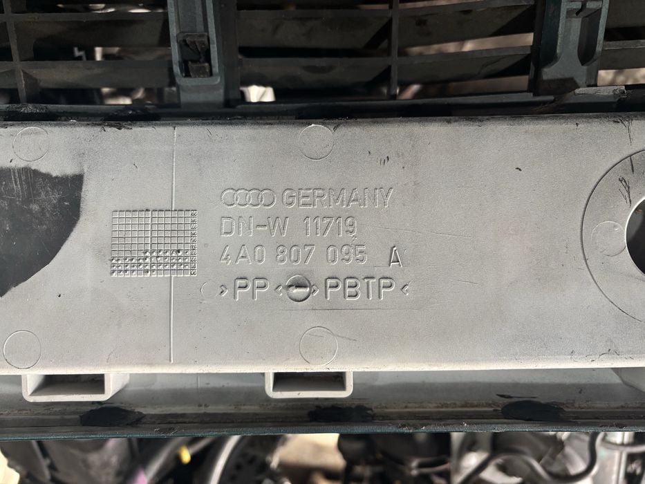 Ауди 100 с4 Audi бампер