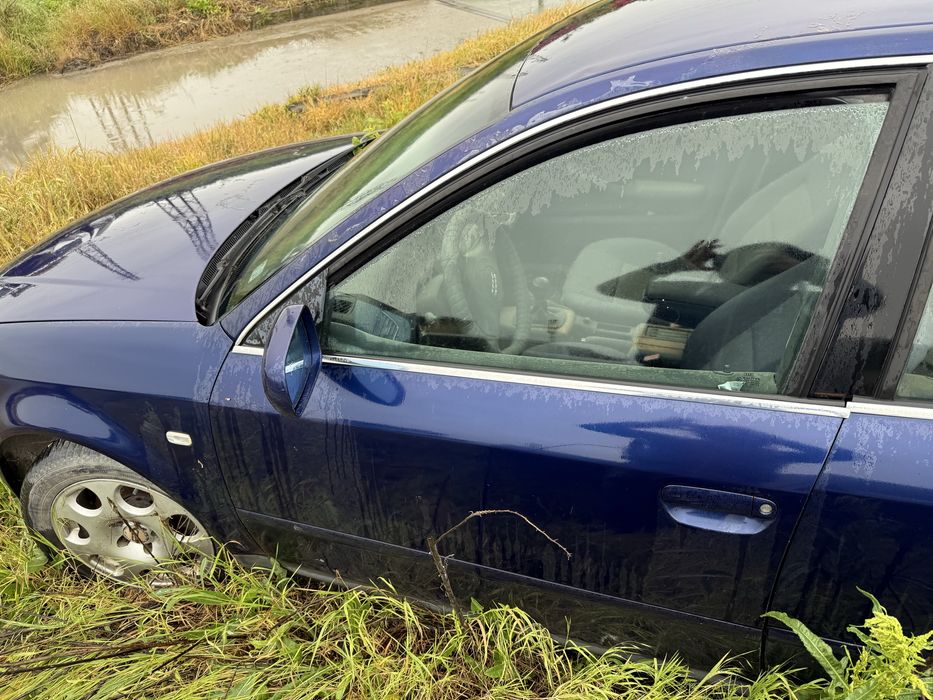 Продавам Audi A6 на части