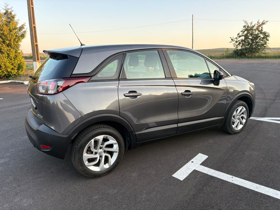 Opel crossland x ,124.000km euro 6