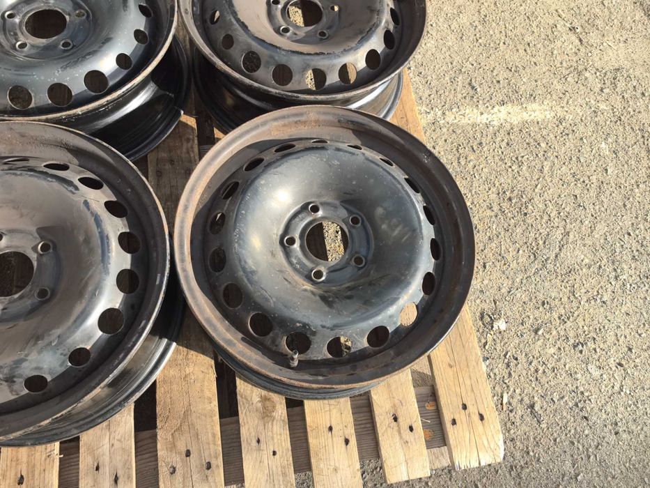 16 цола 5 х 114,3 мм Рено / Нисан / Дачия - 6,5 Инча / ЕТ 47 +сензори