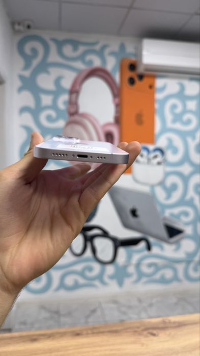 iPhone 14