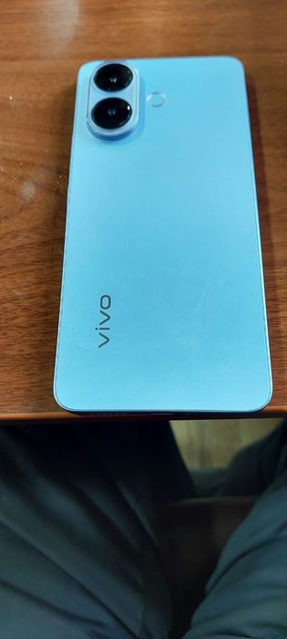 Vivo v 60 lite  8+8=256 1 oyli tel