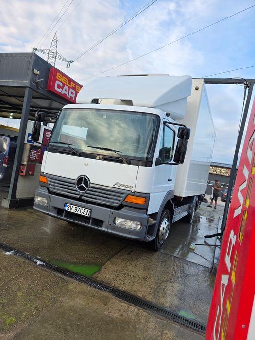 Camion frigorific atego