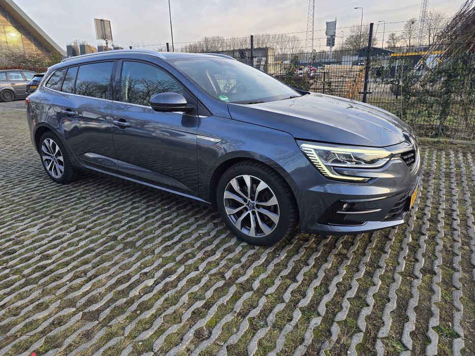 Renault Megane 1,6 ETECH PLUG-IN HYBRID 160 BUSINESS 2021