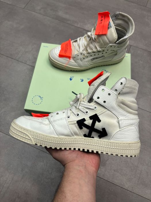 Off White Court 3.0