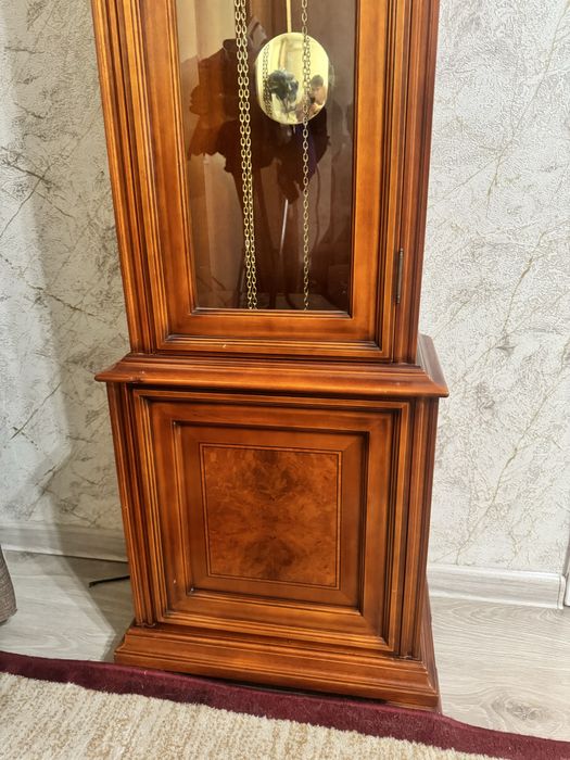 Антикварные  часы Hermle