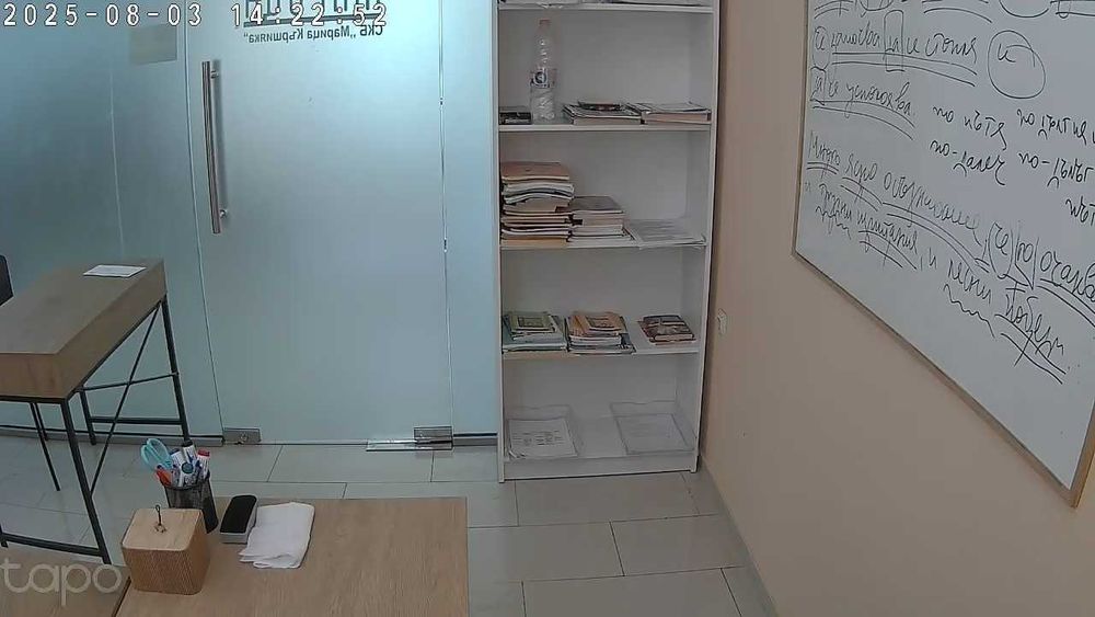 Дава се под наем Офис в Пловдив, Център - 30 кв.м за 100 € - Снимка #2